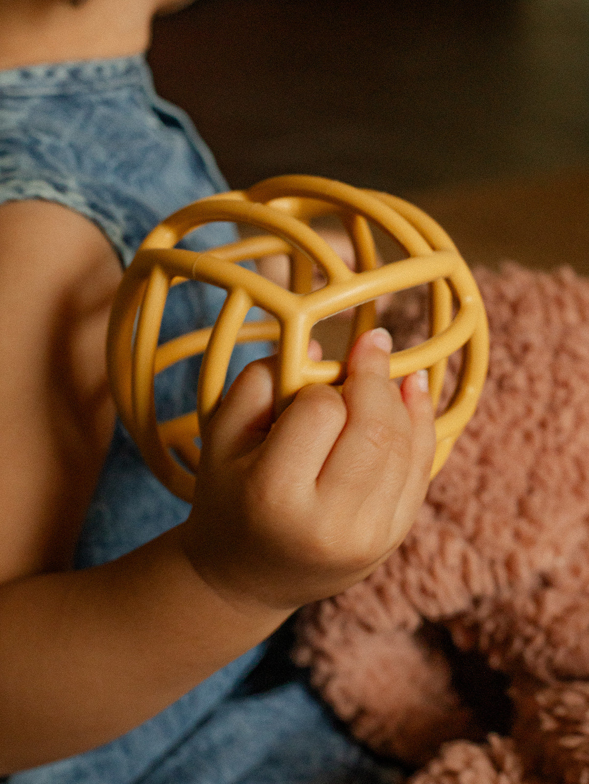 Rowe Teething Ball